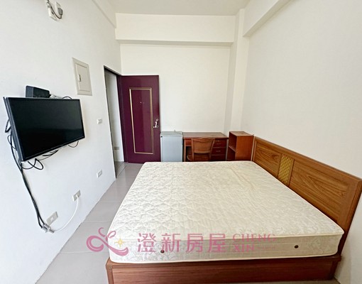 東區*高翠路電梯套房*近園區 - Image 2