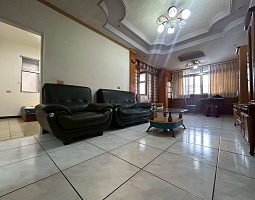 嘉晟社宅桃園國光街三房房$15000 - Image 3