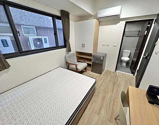 文心中清捷運站✨全新電梯透天✨陽台獨洗曬✨可租補 - Image 1