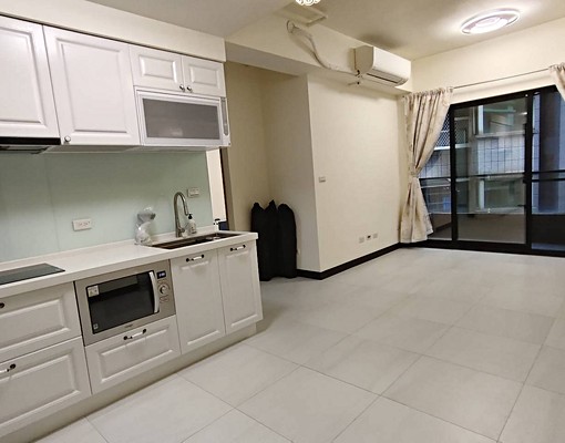 ❤️紅樹林站~輕軌旁海鷗日光全新三房兩衛雙陽台🏠 - Image 1