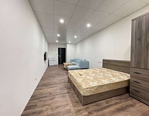 萬坪公園旁全新整理套房 - Image 2