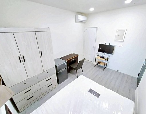 西屯大遠百/可貓/可雙租補/大衣櫃/獨洗曬/全新套房 - Image 4