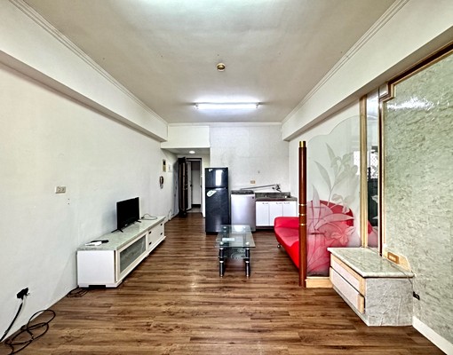 世紀星鑽❤️大套房附變頻冷氣.家具家電可議 - Image 3