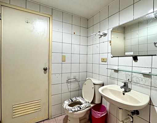 世紀星鑽❤️大套房附變頻冷氣.家具家電可議 - Image 12