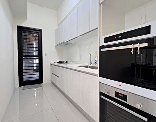 Y【高鐵生醫】舒適質感美宅|大四房雙平車 - Image 5