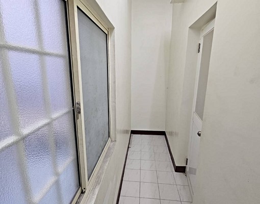 正七賢二路上近自強路面寬透天店面 - Image 5