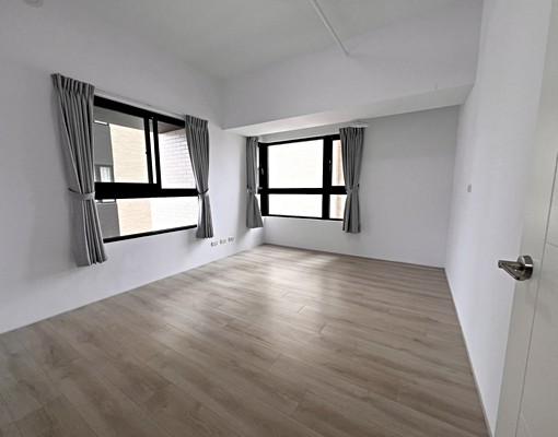 《含管理費可租補附冰箱洗衣機》【沅林築青高樓層兩房休旅車位】 - Image 7