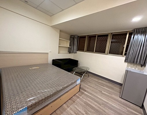 台北橋❣️獨洗曬/垃圾代收/裝潢新~電梯免爬/近捷運生活機能 - Image 1