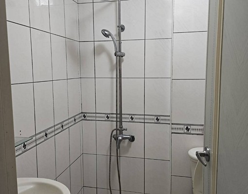 嘉年華電梯大樓~獨門獨戶套房~(不需要車位可扣除3000元) - Image 6