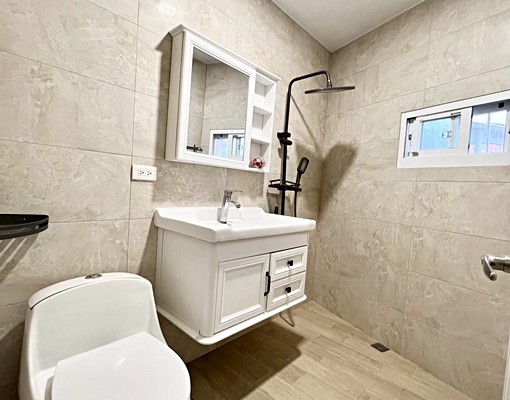 板橋🚉獨洗曬✅變頻冷暖😍包水網路第四台✅ - Image 7