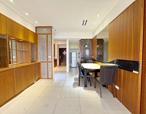 🏙️晚上可以在客廳看夜景的君悅三房車✨ - Image 4