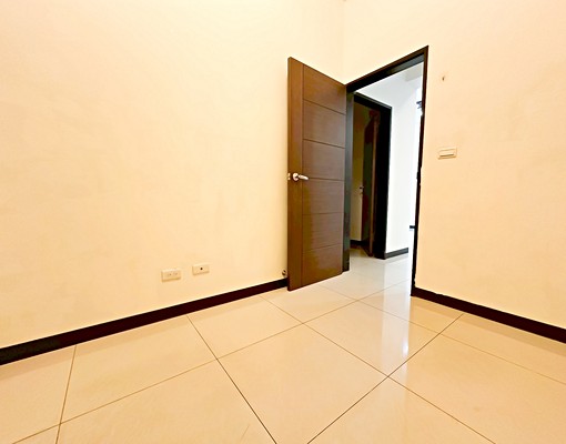 芳洲公園【超值2房2廳】有電梯★警衛管理★獨立陽台 - Image 7