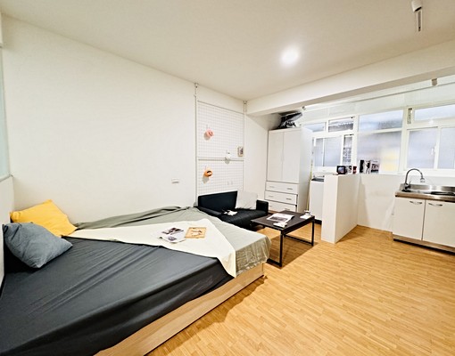 ⭐️三重中正南路🏢近菜寮站三樓套房🏠可立即入住⭐️ - Image 3