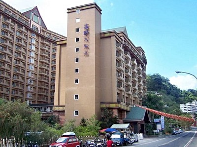 🍁超寬敞🍁自售【30坪】知本🌿檜木套房