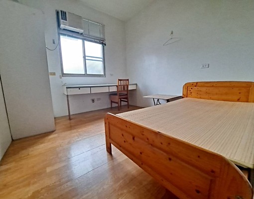 三套房一陽台洗衣機有客廳簡易廚房 - Image 7