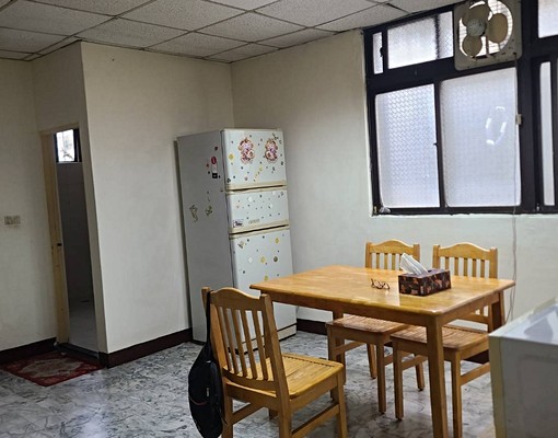 三重菜寮站|20坪3房1廳2衛1陽台公寓出租 - Image 1