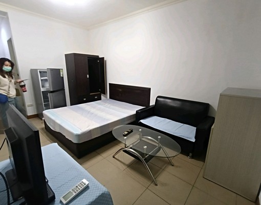 近三民高中站可租補小資族溫馨採光佳單人獨立陽台套房大空間 - Image 5