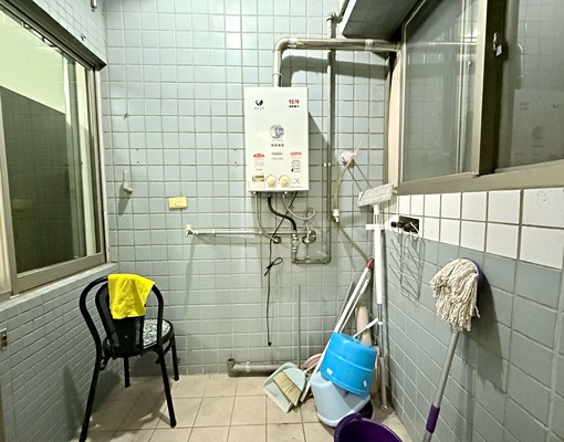 板新🚄管理員包裹🌟機能好採光通風🌟獨洗曬可開伙🌟掀床 - Image 15