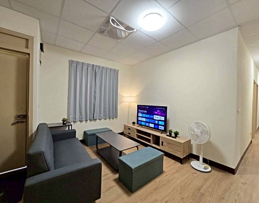 大坪林雙捷運3分半-4房水岸景觀宅 - Image 1