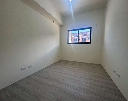 英堡日朗3房車 - Image 8