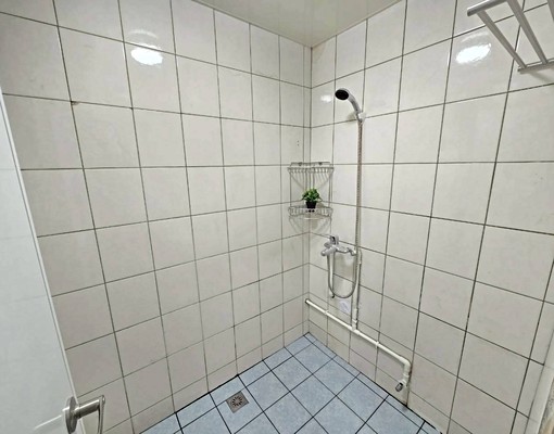 大坪林雙捷運3分半-4房水岸景觀宅 - Image 7