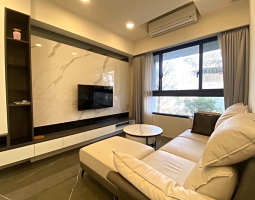 精銳百萬裝潢2房🏠家具全配公設多👍附近都是住宅區很安靜 - Image 1