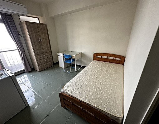 近803醫院⭐️近勤益科大⭐️近中山市場⭐️素質單純⭐️全配 - Image 1