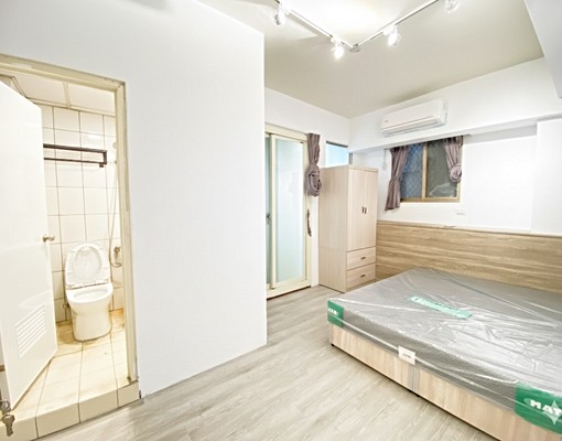 北屯整間全新整理、全新家具電大空間、陽台獨洗曬、流理臺 - Image 1