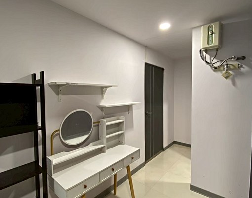 近龜山工業區/後站~舒適電梯套房~機車好停~拎包入住 - Image 2