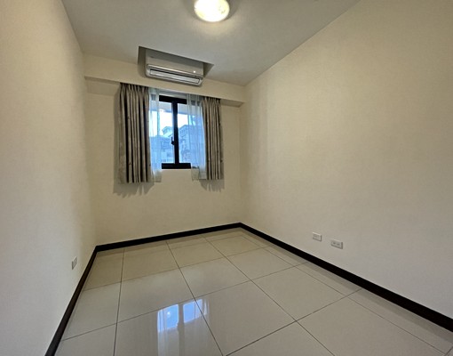 可租補有囍學區方正雙陽台三房車 - Image 9