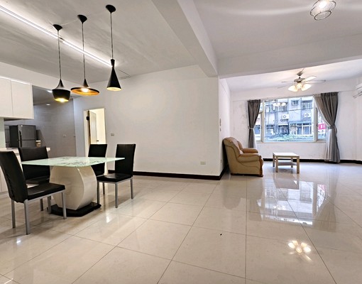 新埔捷運/四維公園/現代美宅,邊間稀有二樓美寓 - Image 12