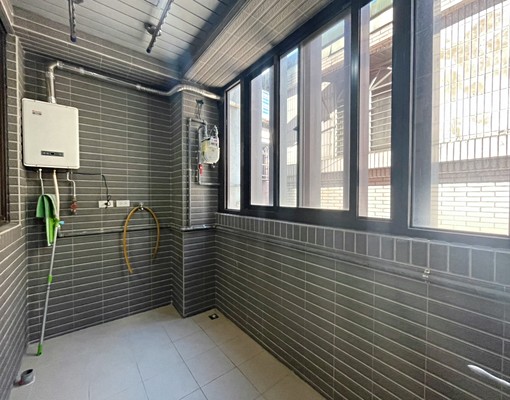 板橋車站,邊間大面採光正2房,可租車位可寵 - Image 8