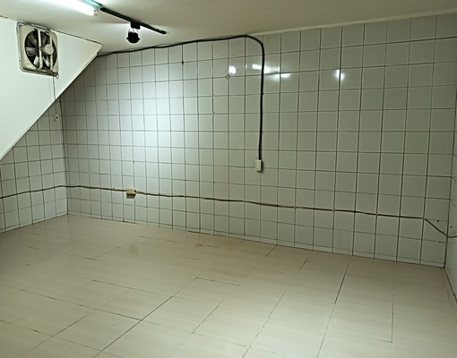 可住可辦或工作室,雙門號.前後可停小車~~~ - Image 8