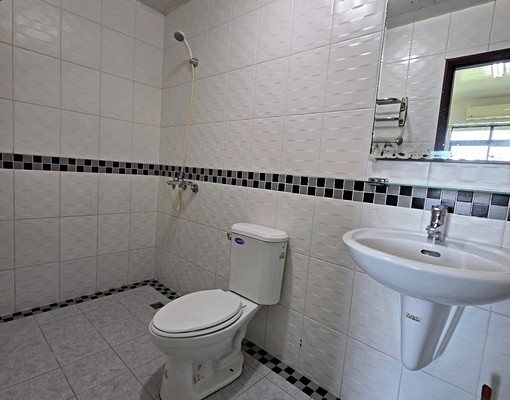 台積電12分|雙人大套房|光寶8分|電梯宅高大特區|代收垃圾 - Image 7