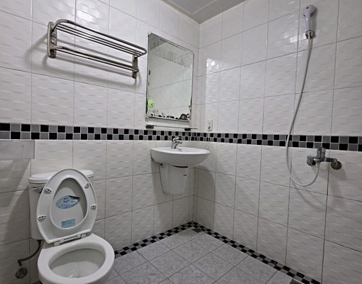 台積電12分|雙人大套房|光寶8分|電梯宅高大特區|代收垃圾 - Image 11