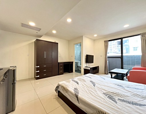 中國醫🍂可雙租補✨可養貓咪✨衛浴開窗✨陽台獨洗✨室內大空間 - Image 5