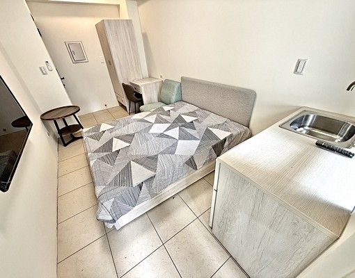 南區東區💕小資省錢套房✨衛浴開窗💕陽台獨洗曬 - Image 11