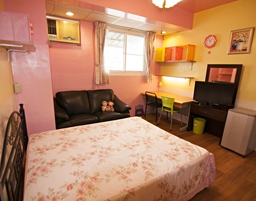 義華路商圈溫馨網路冷氣雙人床套房 - Image 2