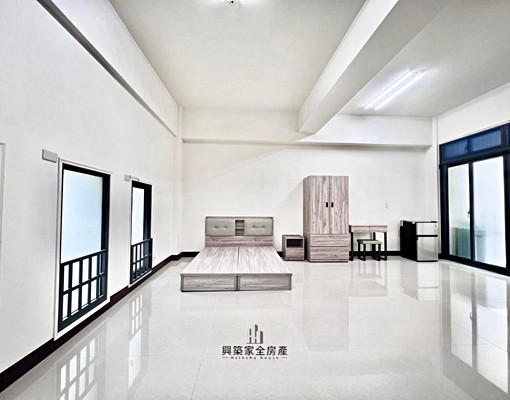 📢高鐵|大坪數電梯套房可貓|獨立陽台洗衣機|室內機車位|A - Image 1