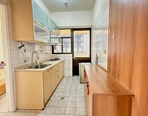 🍎比佛利山莊🍎近中山醫學院、邊間~正2房2廳 - Image 6