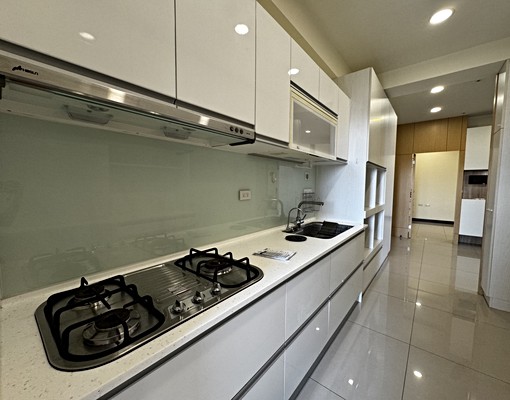 可租補|近左營榮總商圈|仁武高樓景觀明亮2+1房平車 - Image 9