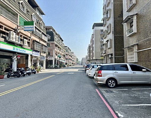 免仲介費|附1平面車位小港國小全新整理公寓大3房附家具 - 591租屋網 - Image 13