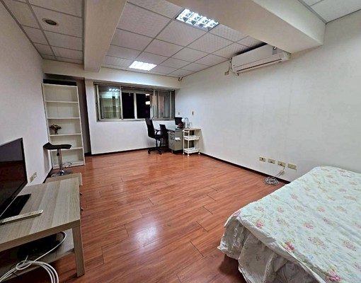 近巨城.電梯大套房.早班管理員.垃圾集中 - Image 2