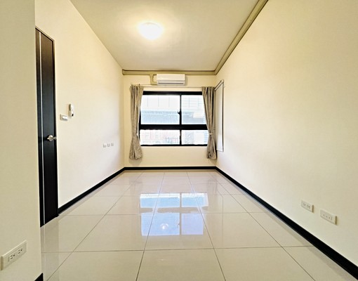 🏠太平兩房超大露臺平車|可戶籍可寵✨|樹孝商圈 - Image 2