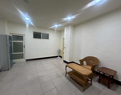 中壢火車站*家樂福*優質2房含車管 - Image 5