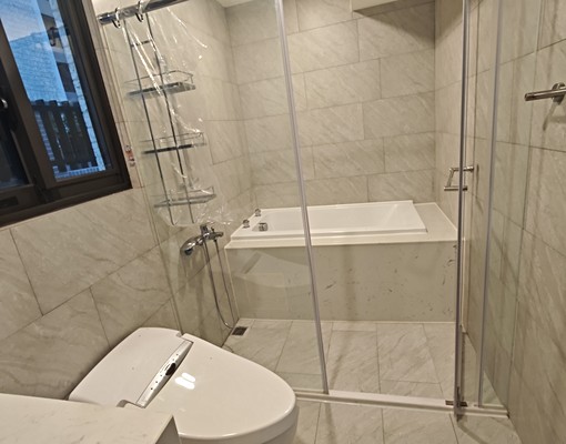 可寵~可租補~聯悅臻~3+1房平車露台戶~含管 - Image 6