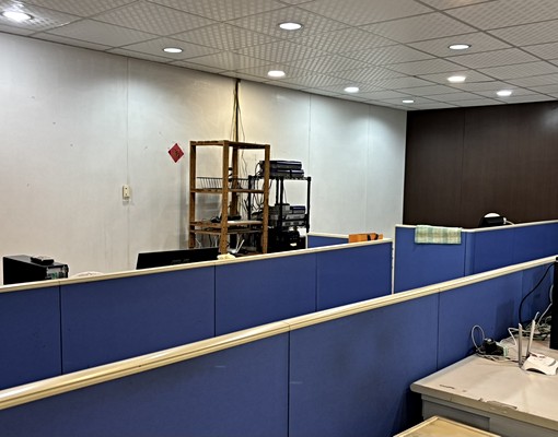 🥯🥯辦公室含冷氣/會議桌/投影機可營登🥯🥯 - Image 4