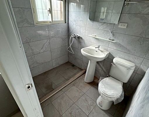 ★租補★可寵★皆有窗★傢俱電齊全★捷運新埔民生★裕民夜市★ - Image 3