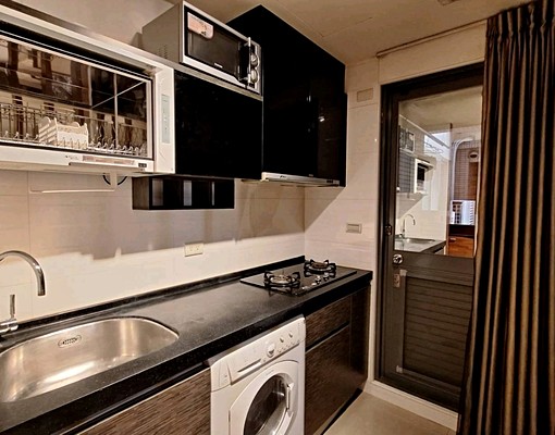 文心路VS台灣大道【次頂樓大2房世界之心】車位社區可租 - 591租屋網 - Image 1