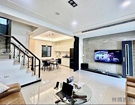 北區🔺北安路一段~高級雙車庫透天4房~公司住家均可 - Image 2